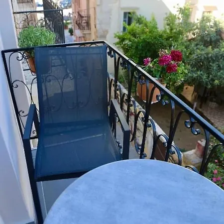 Casa Anthos * La Canea