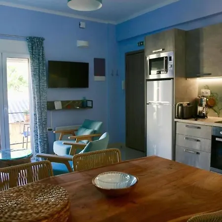 Casa Anthos Free Parking